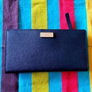 KATE SPADE WALLET♠️